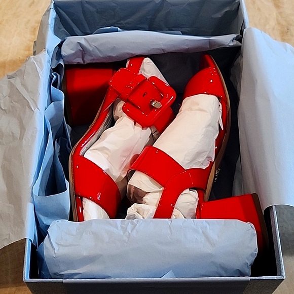 NIB Prada Red Patent Sandals EU 37 1/2 - Picture 11 of 13